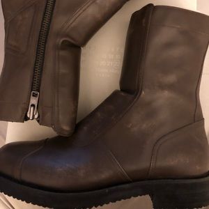 NEW WITH TAGS Authentic Margiela Motorcycle Boots! Size 10 1/2, Gorgeous classic
